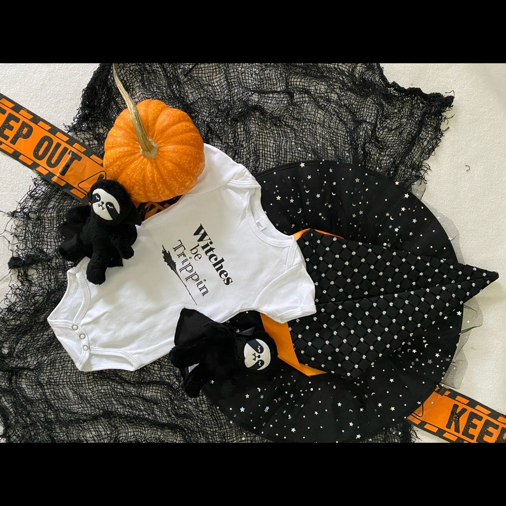 HALLOWEEN ONESIE